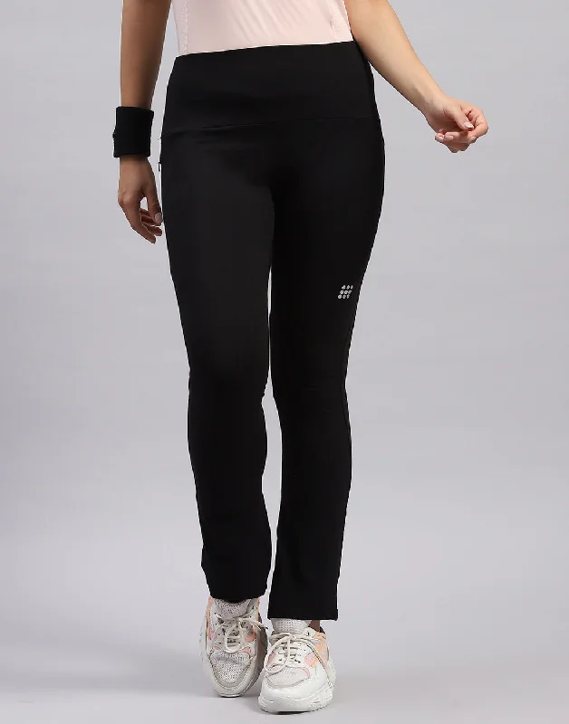 Women Black Solid Regular Fit Yoga Pant