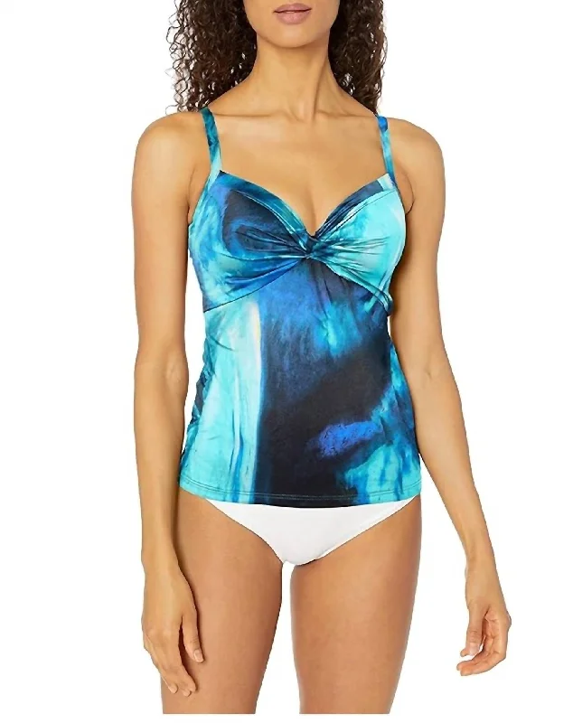 Ocean Ombre Dd Tankini In Blue Opal