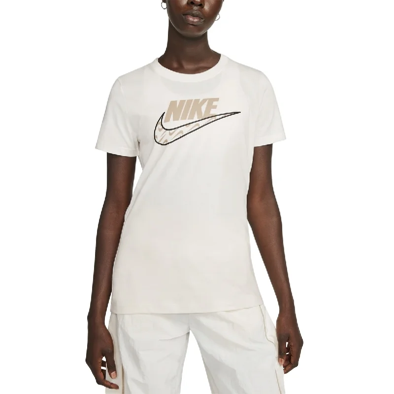 Nike Women's Icon Clash Logo T-Shirt White Size X-Small - XS